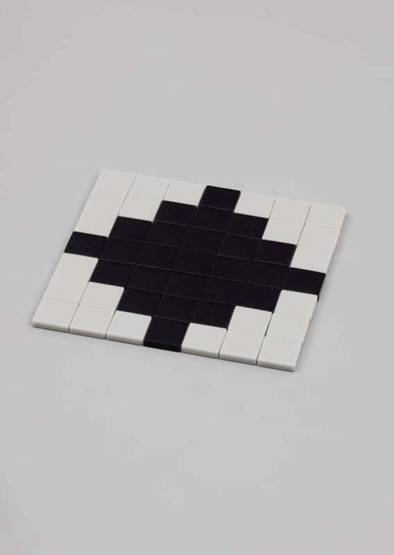 Oran Hoffmann - Vasarely Material Archives