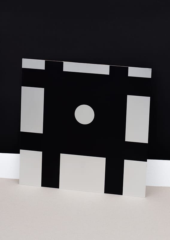 Oran Hoffmann - Vasarely Material Archives